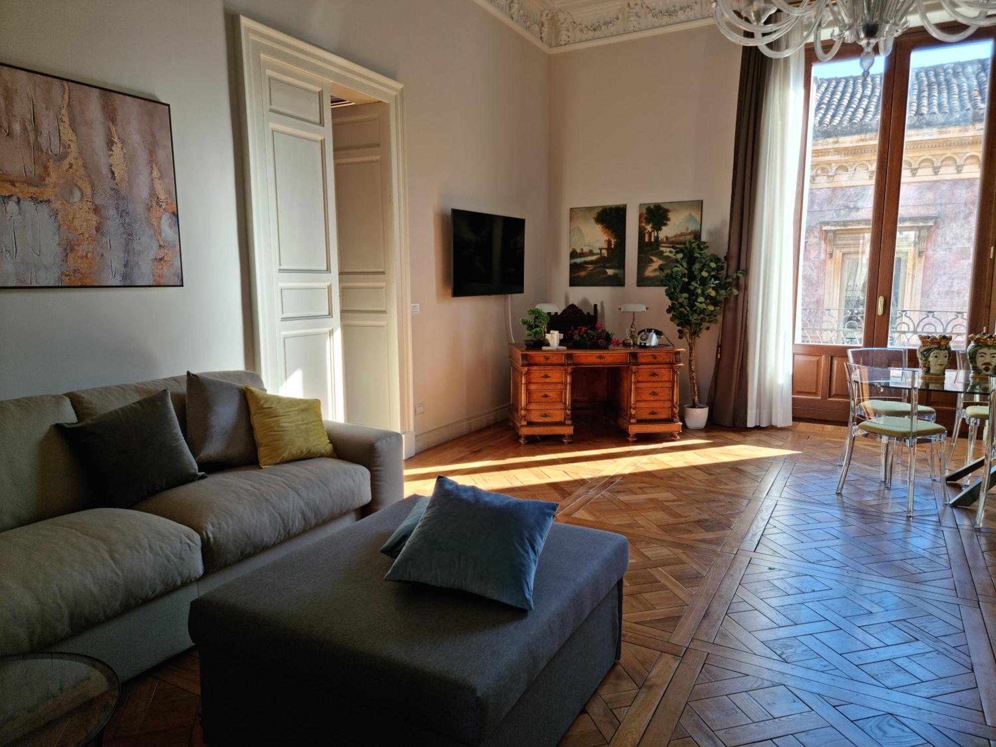Luxury Historic Residence With Heated Pool Near Catania, Taormina, The Sea And Mount Etna Giarre Kültér fotó